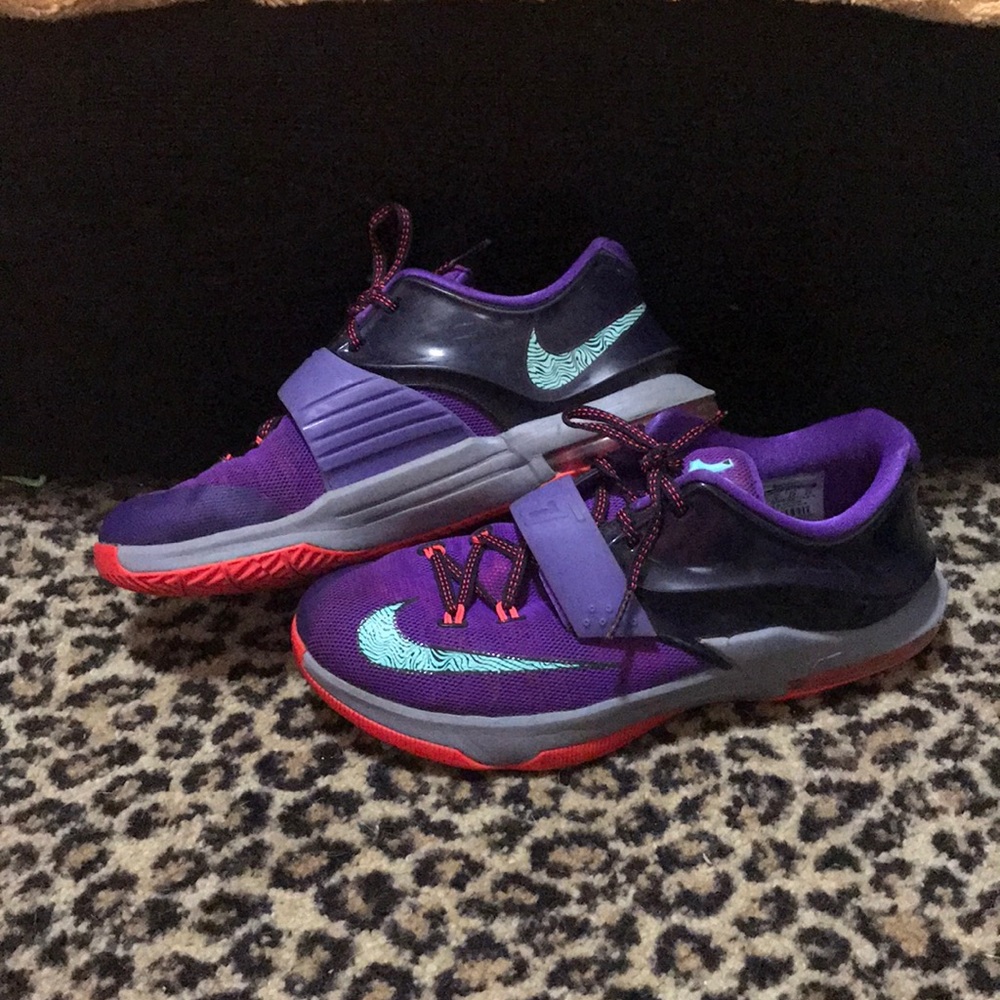 kd sneakers